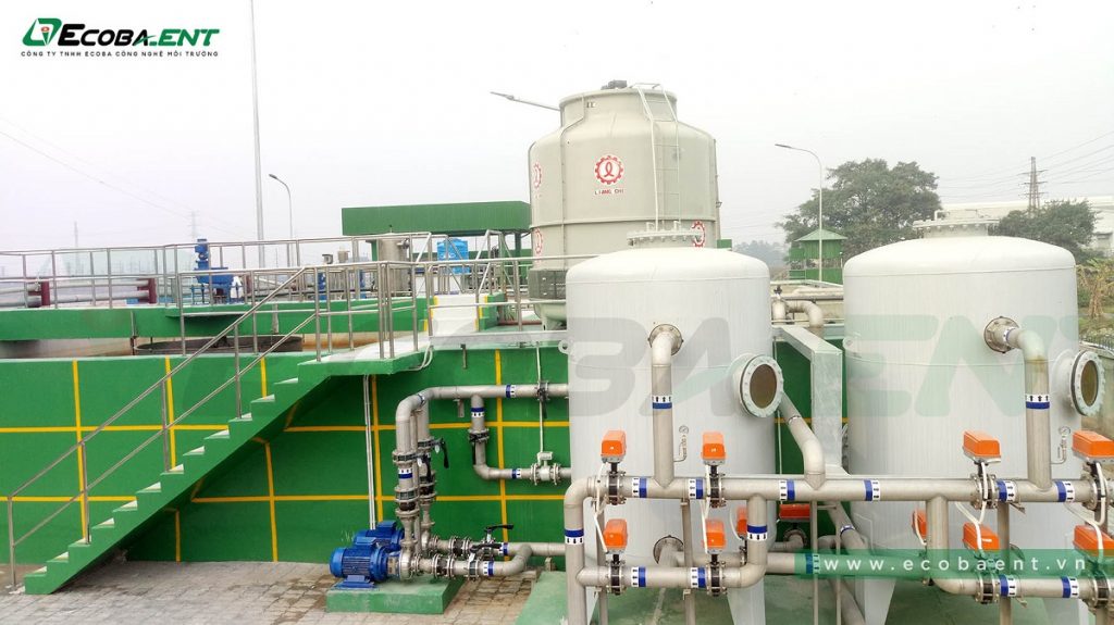 Hệ thống xử lý nước thải công nghiệp thường ứng dụng công nghệ hóa lý để tạo các chất keo tụ, tuyển nổi, lắng lọc hay oxy hóa nâng cao
