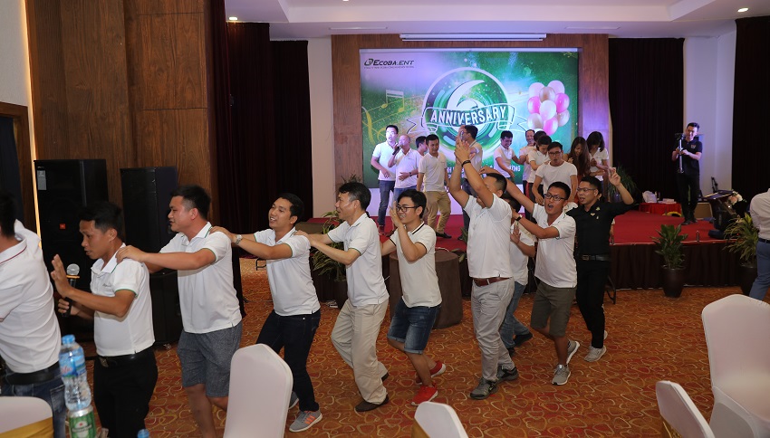 tran-day-nang-luong-cung-ecoba-enters-tai-serena-hoa-binh-22
