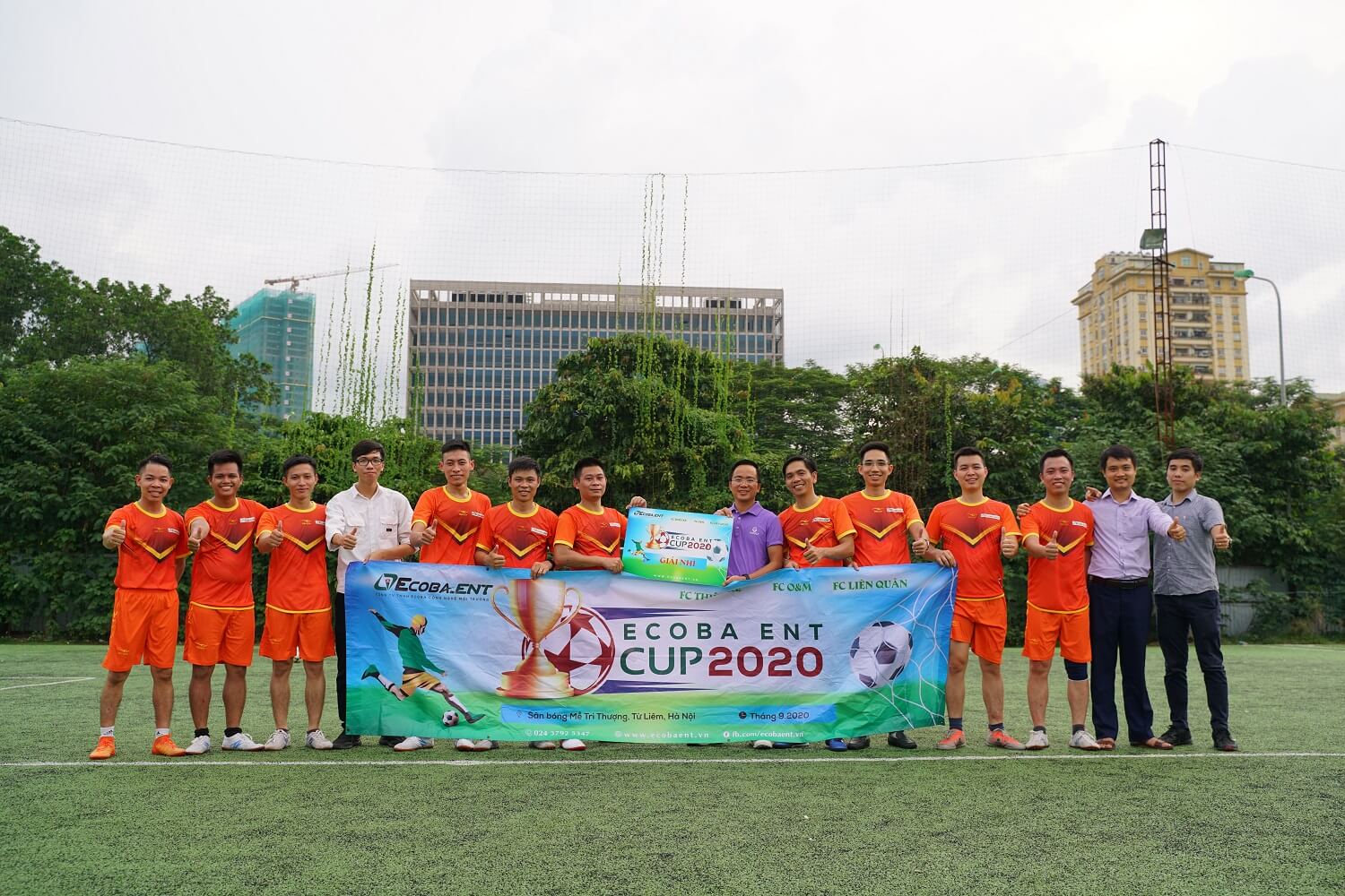 Giải nhì thuộc về FC Thiết Kế Giải nhì thuộc về FC Thiết Kế