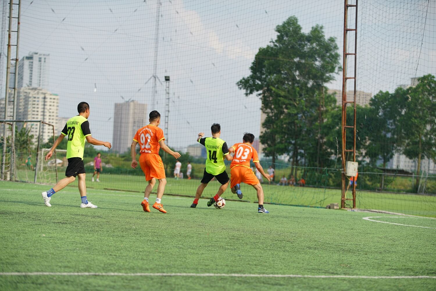 Trận 1 giữa FC Thiết Kế và Liên quân Trận 1 giữa FC Thiết Kế và Liên quân