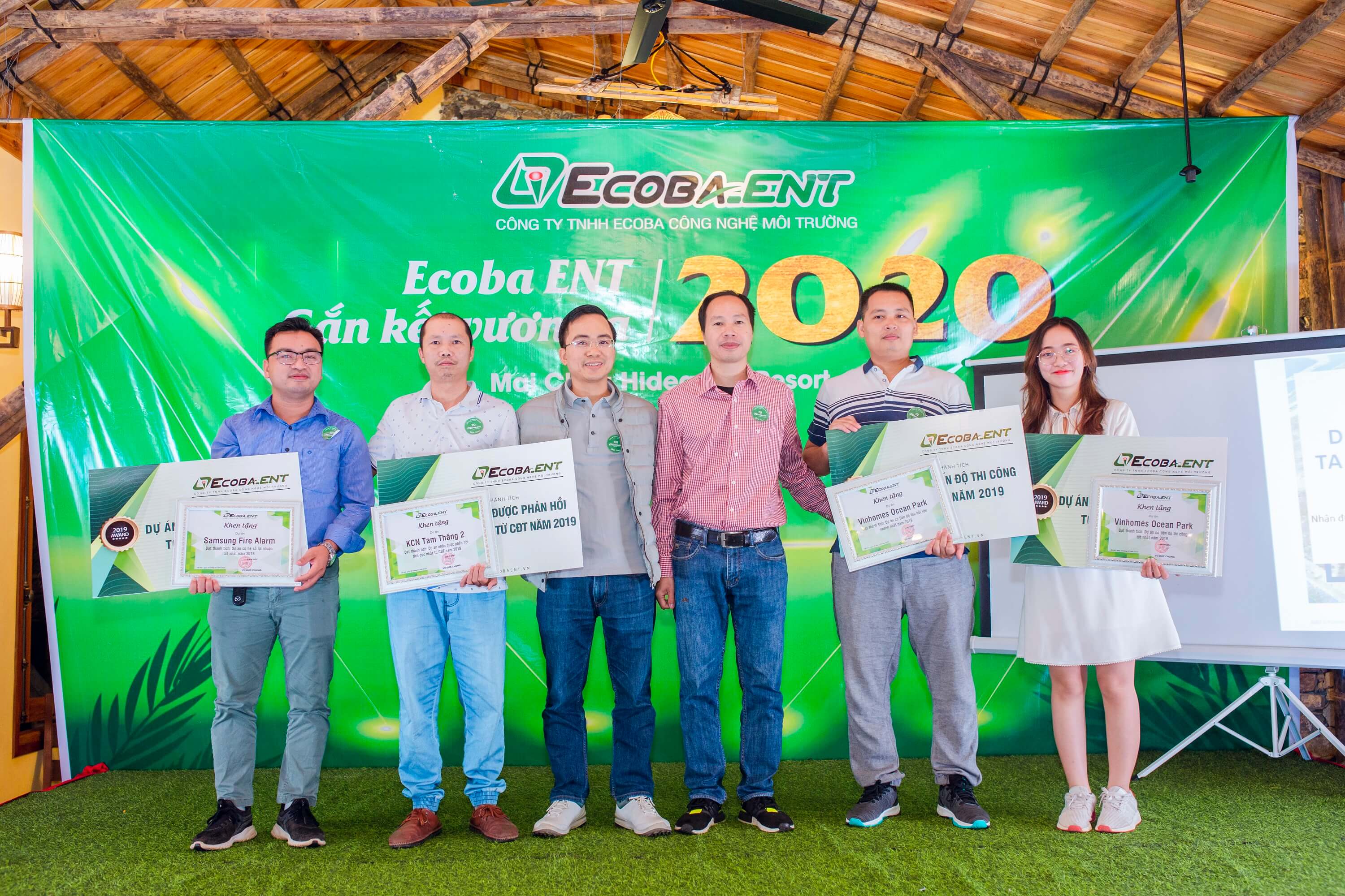 khen thưởng những dự án xuất sắc 2019