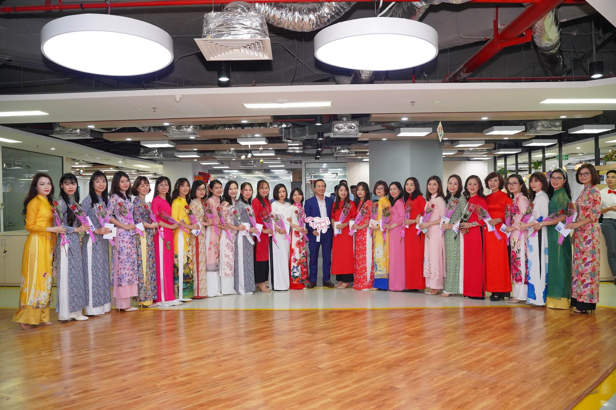 Ecoba-ENT-tri-an-chi-em-phu-nu-ngay-8-3-4